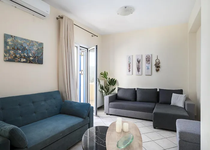 Villa Nina With Private Plunge Pool, 5Km To Corfu Town